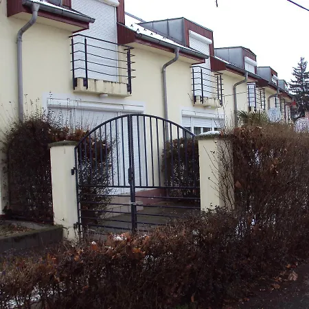 Lejlighed Bea Apartman Harkány